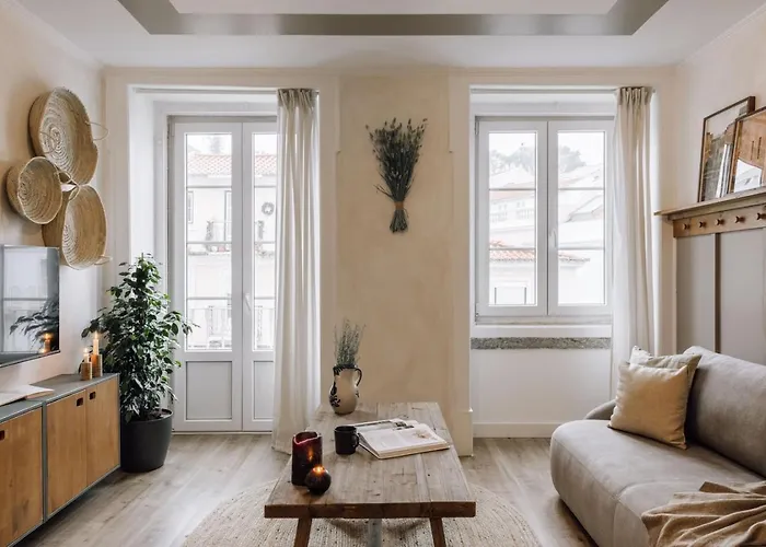 Bubion - 2 Bedrooms In Santo Antonio * Lisboa