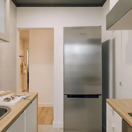 Bubion - 2 Bedrooms In Santo Antonio 아파트 리스본