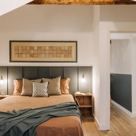 Bubion - 2 Bedrooms In Santo Antonio 리스본